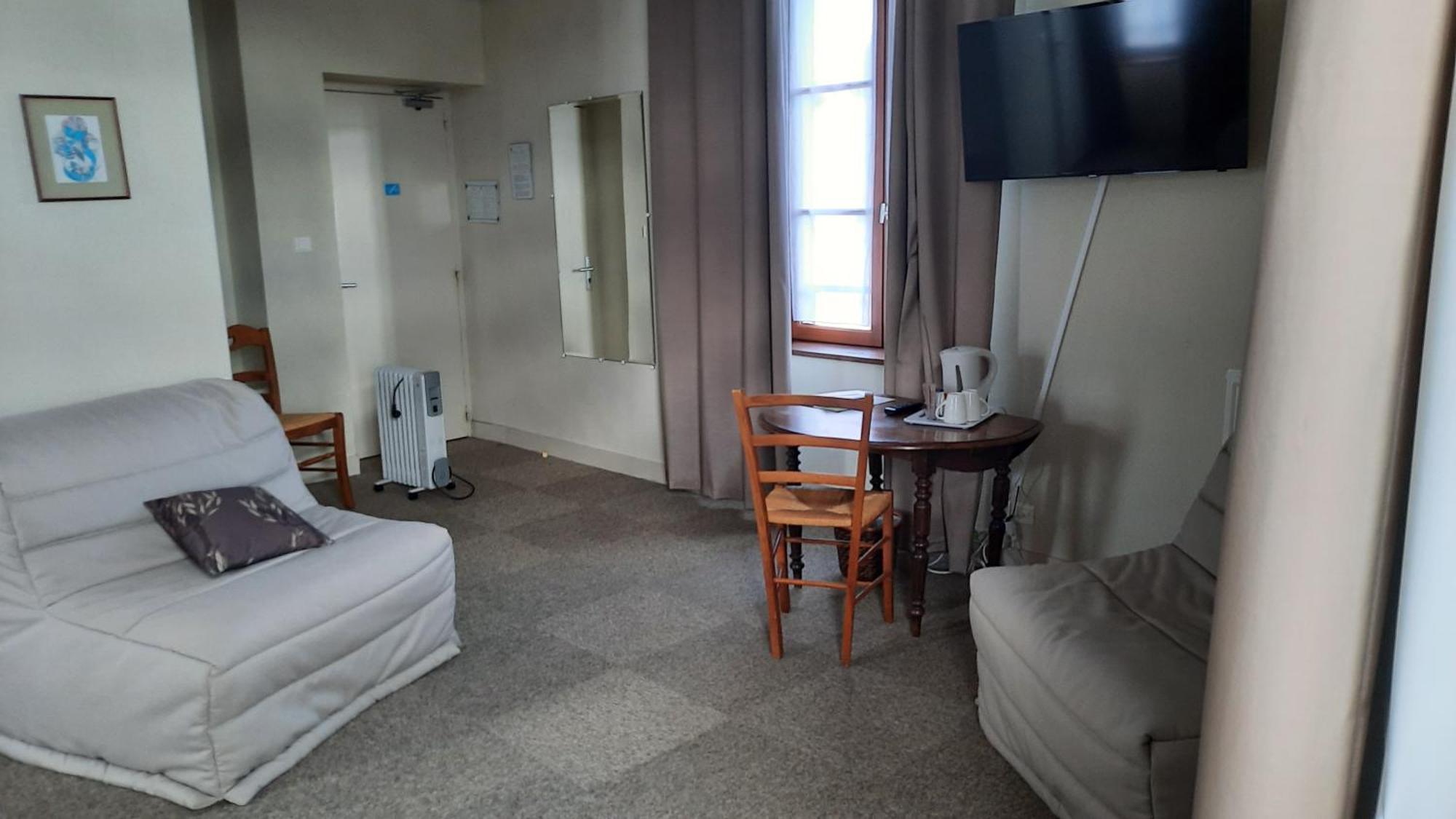 Auberge La Source - Logis Hotels Cieux エクステリア 写真